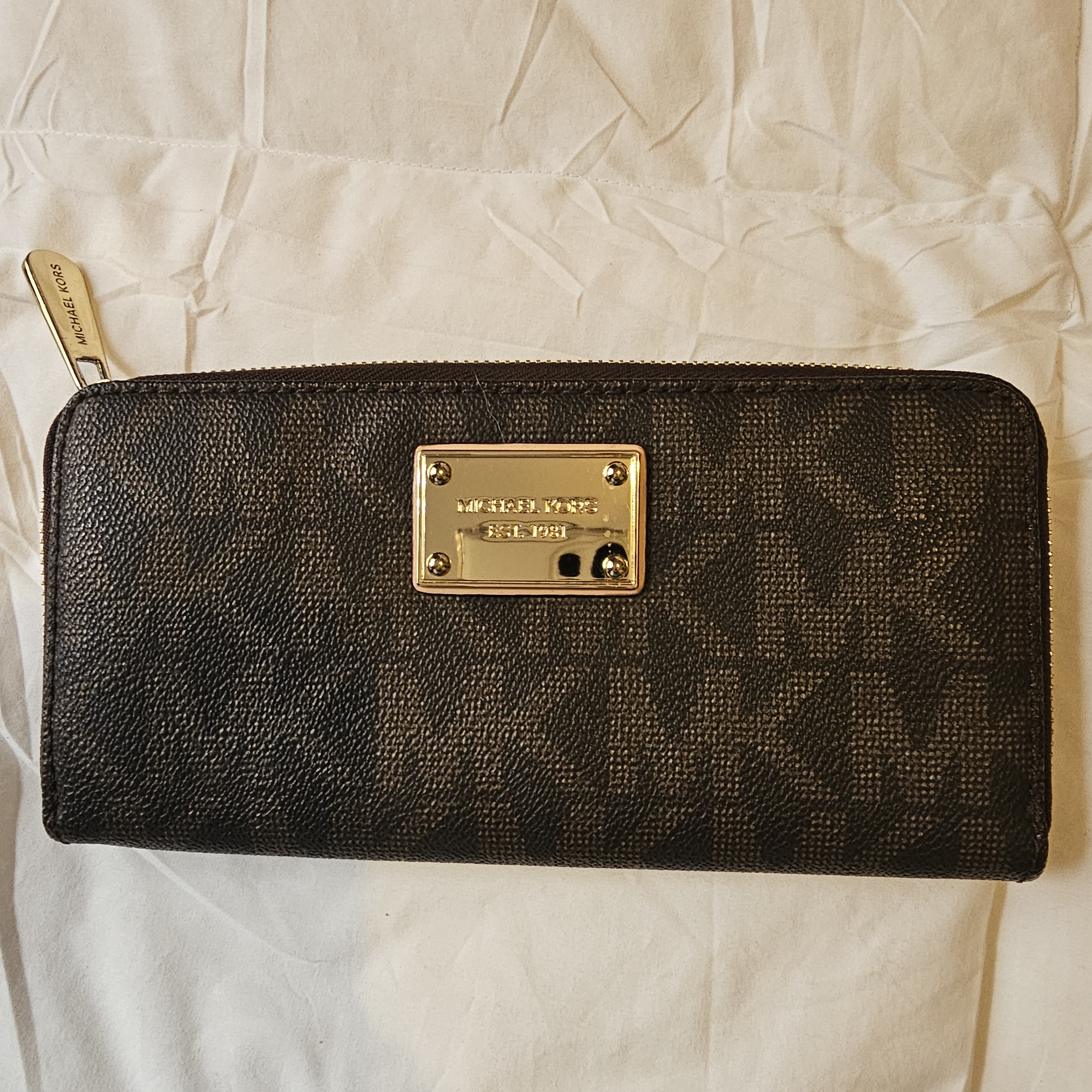 Michael Kors Brown Wallet With Gold Accents